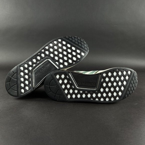 Adidas Women's NMD_R1 Wonder White Olive Green Shoes GX6490 Sizes 7 - 10 - Picture 9 of 9